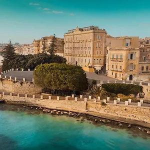 https://panorama-alfeo.sicilyhotelsitaly.net